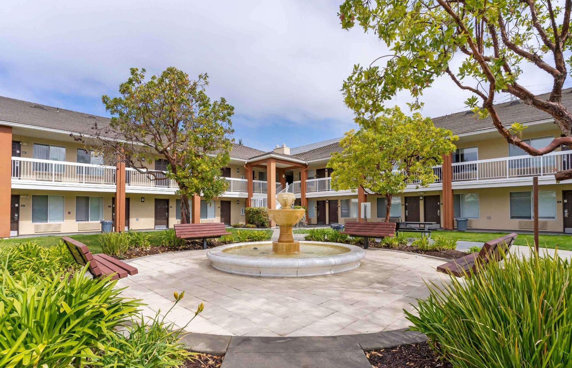 Extended Stay America Suites - San Francisco - San Mateo - Sfo Exteriör bild